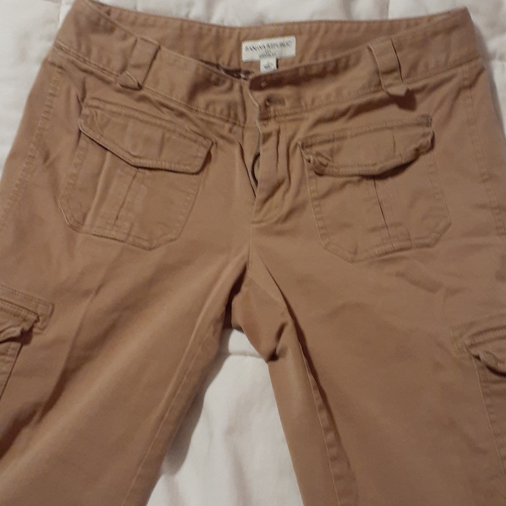 Cargo pants. Size 6. Inseam 31 in.